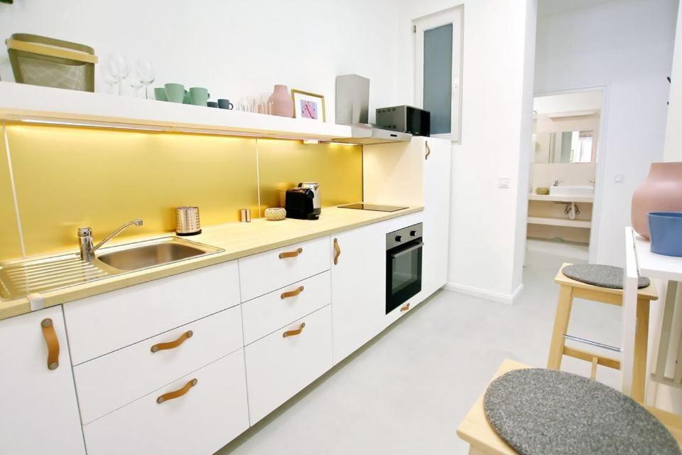 Pau Stylish Studios In The Heart Of בודפשט מראה חיצוני תמונה